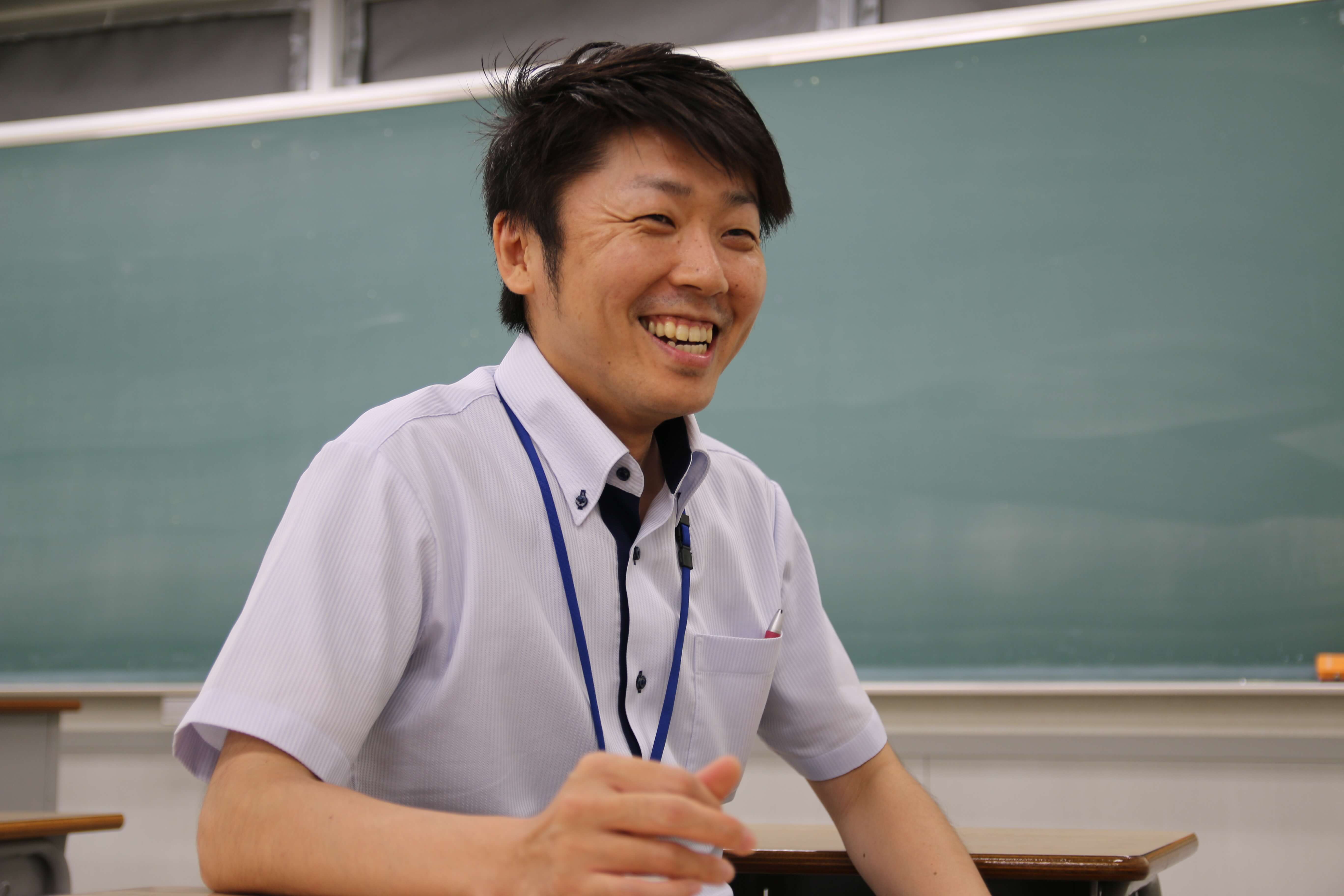 秀英を「笑顔で帰れる場所」にしたい──秀英教師インタビュー#02